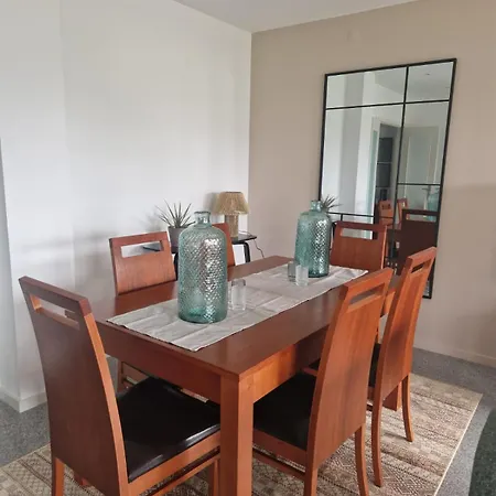 Apartment Bord De Piscine Tennis