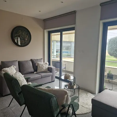 Apartment Bord De Piscine Tennis