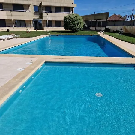 Bord De Piscine Tennis