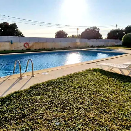 Apartment Bord De Piscine Tennis